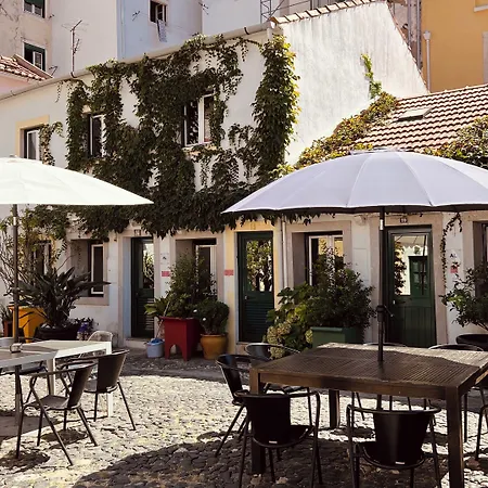 Casa Do Patio By Shiadu Guest house 4*