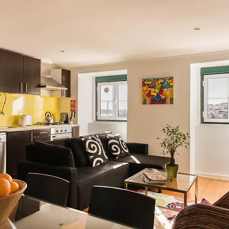 Гостевой дом Casa Do Patio By Shiadu 4*