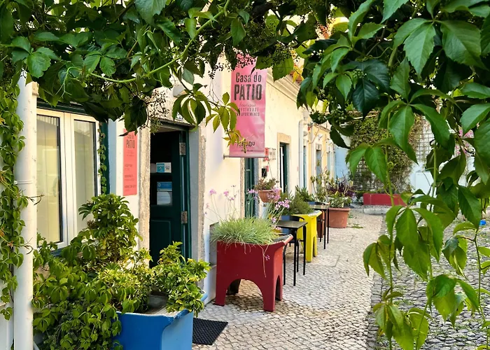 Гостевой дом Casa Do Patio By Shiadu 4*