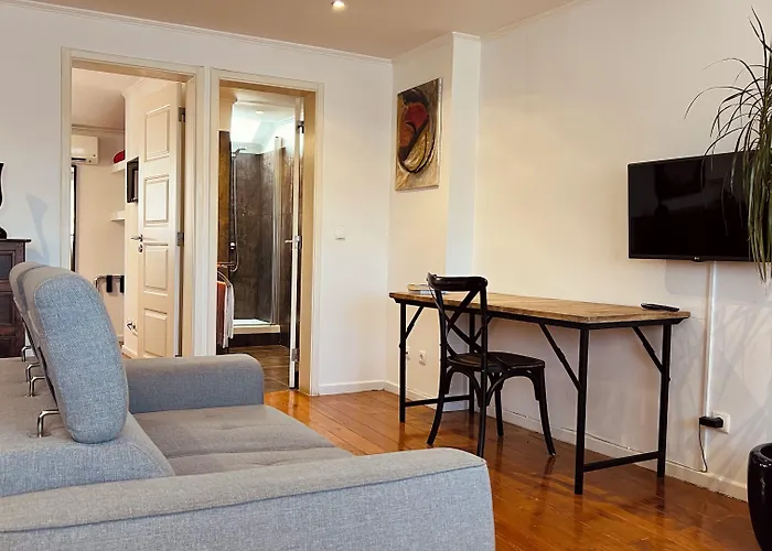 Гостевой дом Casa Do Patio By Shiadu