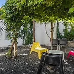 Casa Do Patio By Shiadu Vendégház Lisboa